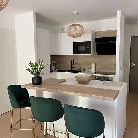 Apartment Superbe En Avec Parking